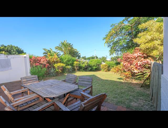 2 BEDROOM APARTMENT FOR SALE IN UMHLANGA CENTRAL